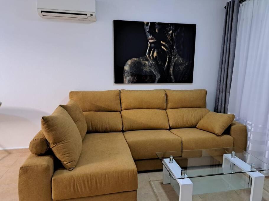 Apartament Julia De Lux Torrevieja Buitenkant foto