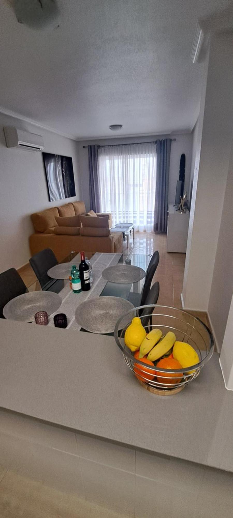 Apartament Julia De Lux Torrevieja Buitenkant foto
